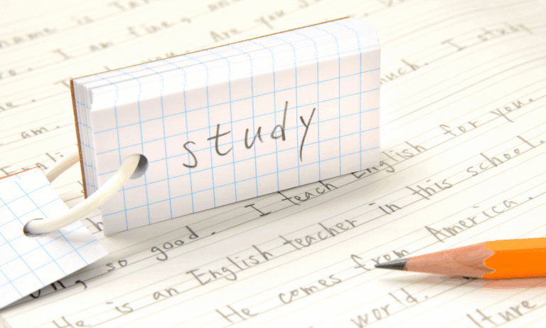 Học từ vựng hiệu quả với phương pháp Spaced Repetition (Lặp lại ngắt quãng)