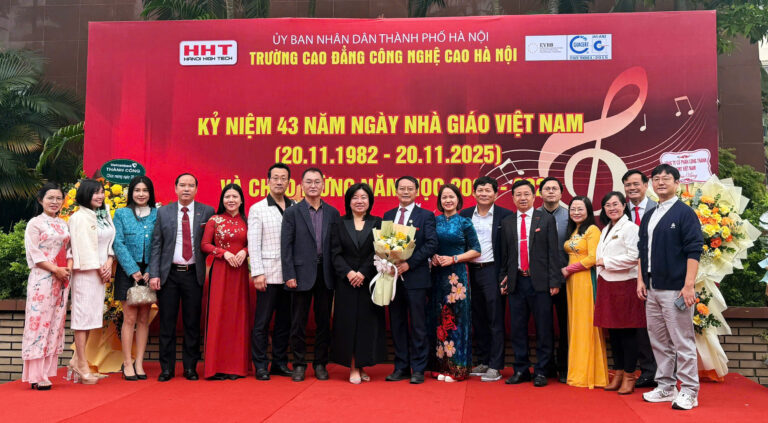 ACE tham dự Lễ kỷ niệm 43 năm Ngày Nhà giáo Việt Nam và Chào mừng năm học mới 2025–2026 tại Trường Cao đẳng Công nghệ Cao Hà Nội (HHT)